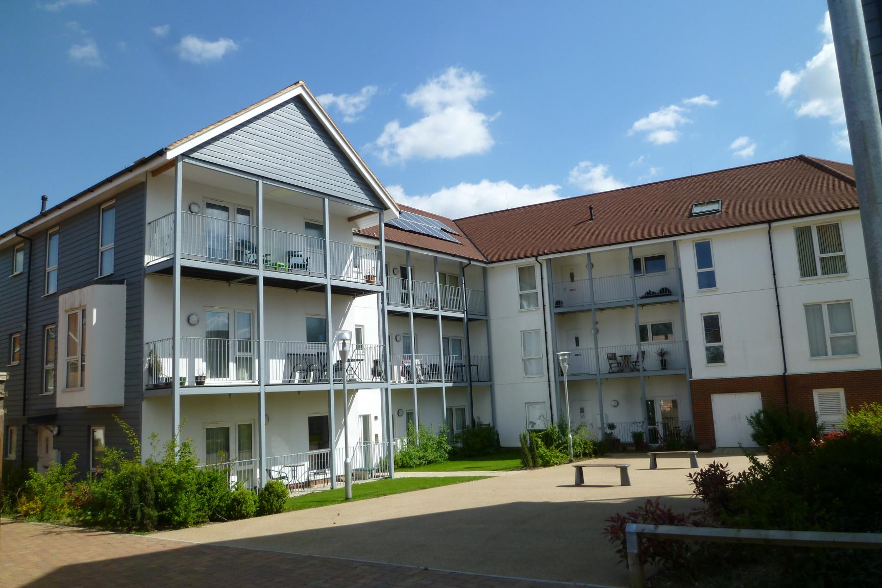 Neighbourly balconies on social scheme